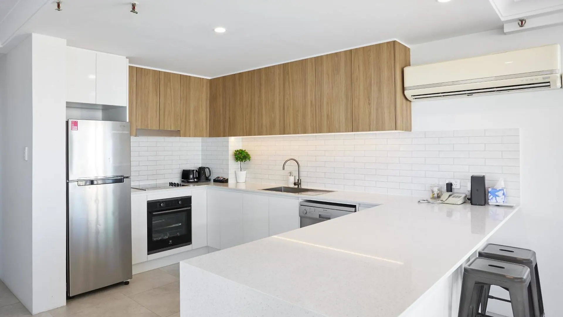 Serain Residences In Imperial Building Gold Coast