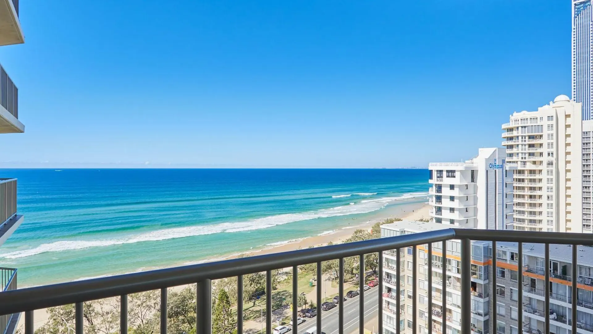 Serain Residences In Imperial Building Gold Coast Australia
